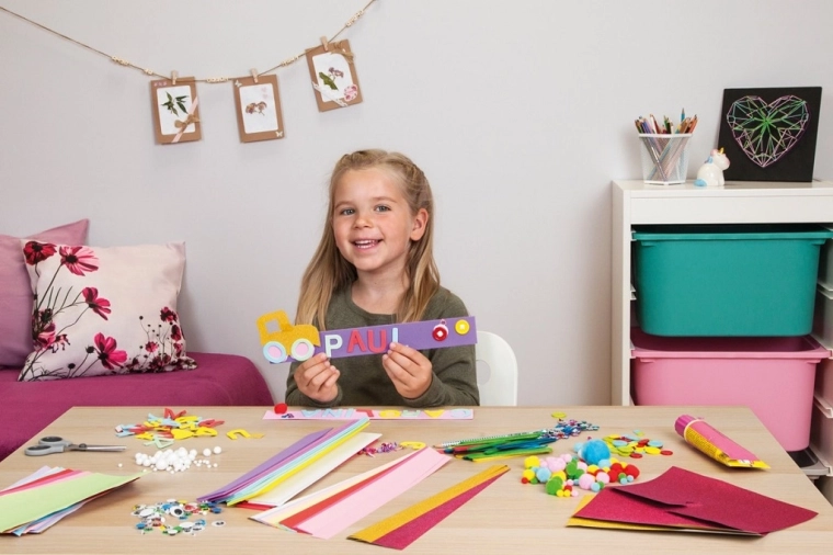 Praktični kovčeg za put i dom