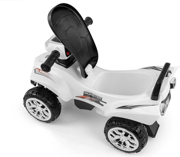 Praktična spremnica ispod sjedala