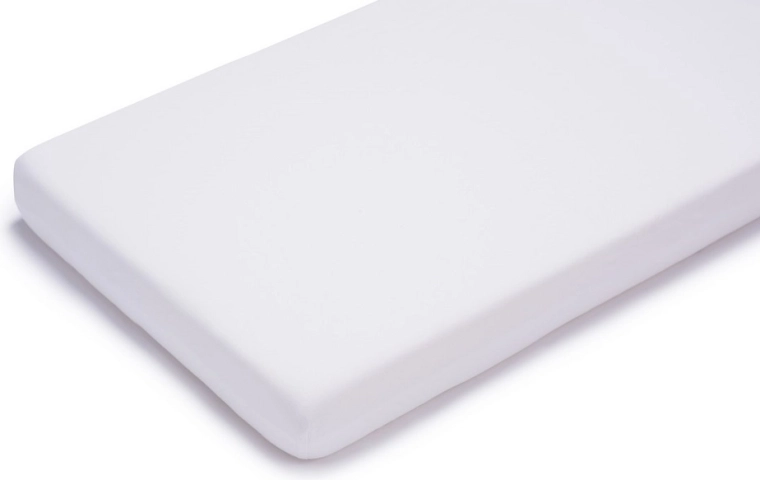 Petite&Mars nepromočiva zategnuta plahta Soft Dream Dry 120 × 60 cm bijela