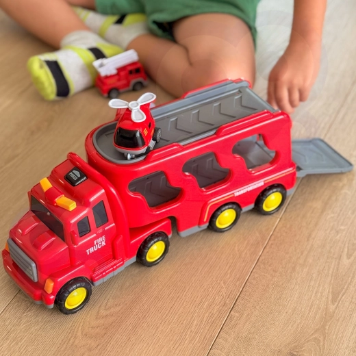 Movable elements for active play