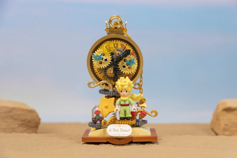 Elegantni “džepni sat” sa zlatnim prijenosima