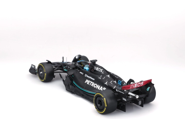 Metalna konstrukcija i realistična aerodinamika