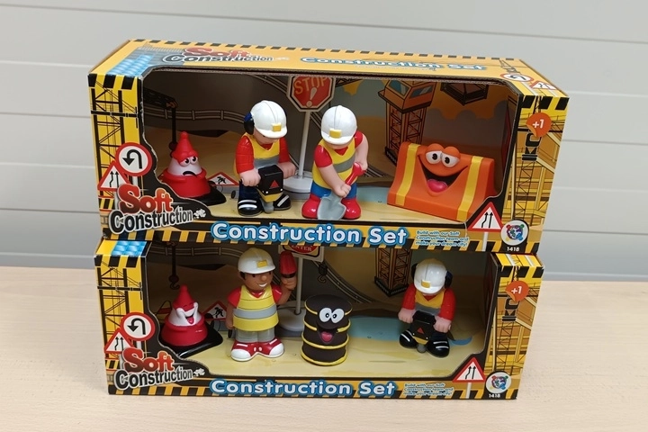 EPEE construction set with figures