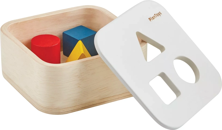 Learning shapes and colours through play