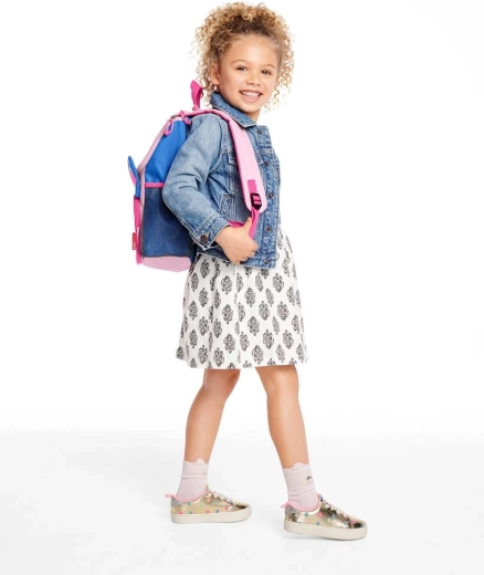 Practical pockets within easy reach