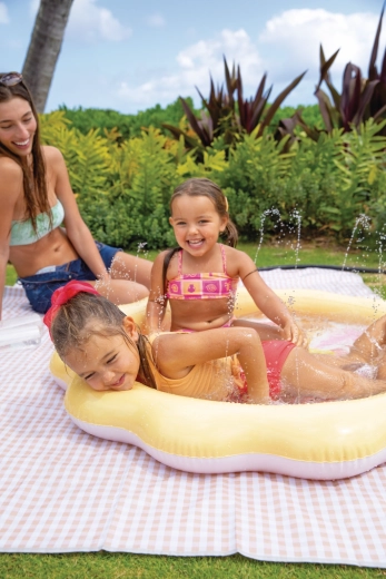 Integrirana fontana za osvježavajuću vodenu igru