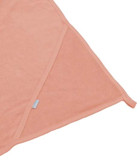 Kapuljača štiti glavicu od hladnoće