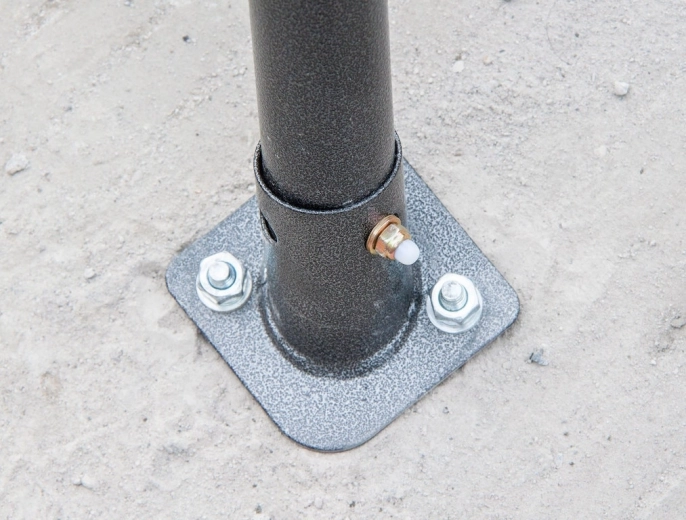 Čvrsto sidrenje na beton, asfalt i popločanje