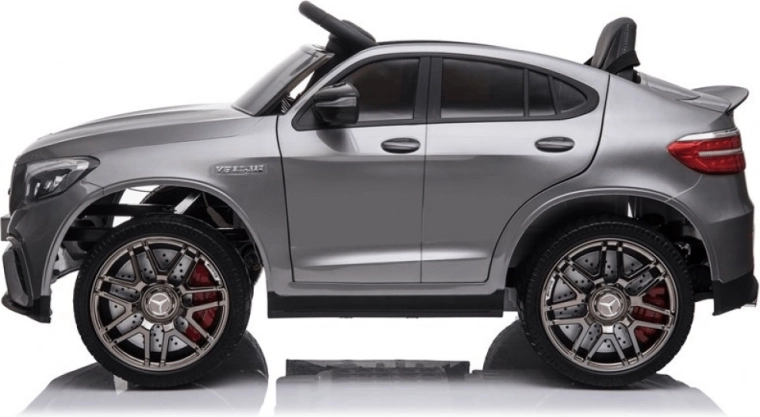 Udobnost i stabilnost: ovjes, EVA kotači i kožno sjedalo