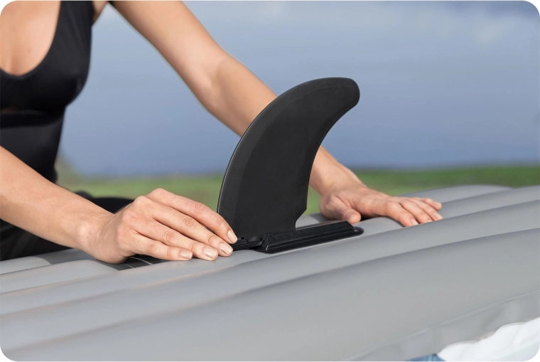 Dvjema uklonjivim perajama za precizno vođenje