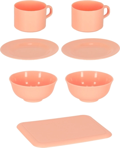 Bogati set posuđa i kuhinjskih dodataka