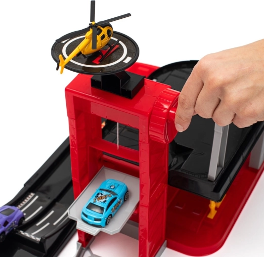 Funkcionalno dizalo za aute i akciju