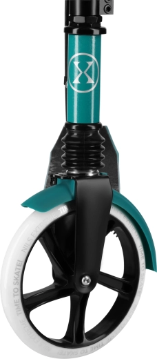 Glatka vožnja zahvaljujući velikim 200 mm kotačima i ABEC 9