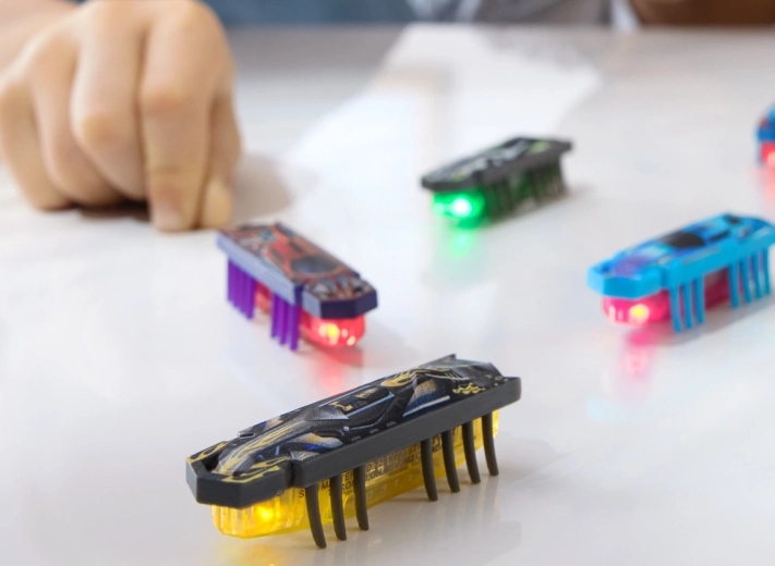 Dva tipa robota u jednom pakiranju