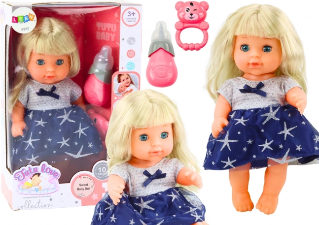 Lutka u mornarskoj haljini