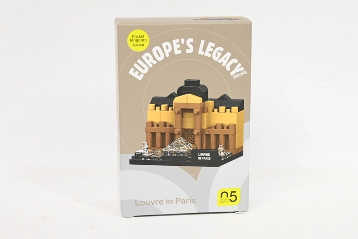 IM.MASTER europske građevine Louvre, Pariz – građevinski set od 143 dijela