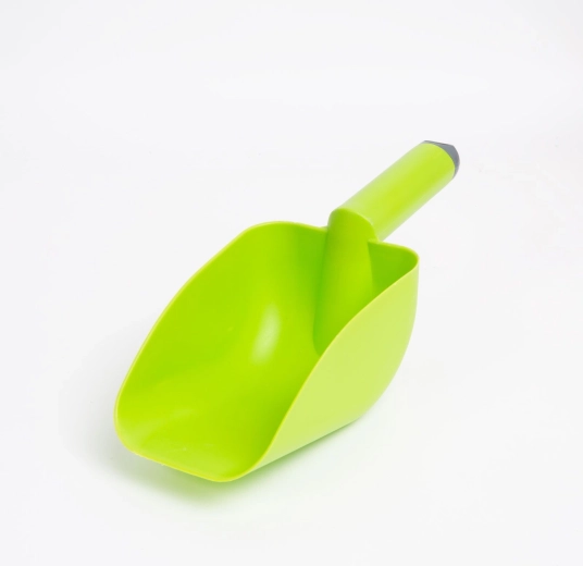 Plastic Feed Scoop