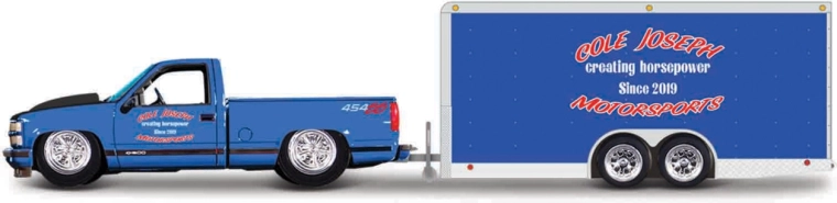 Maisto Design Tow & Go – model 1993 Chevrolet 454 SS pickup s prikolicom 1:64