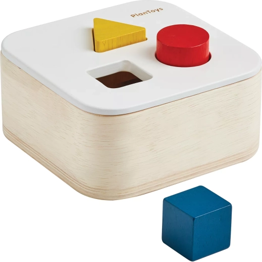 PlanToys Shape Sorting – Basic Shapes