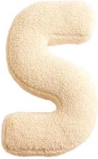 Mealini plush letter in cream - 1 piece
