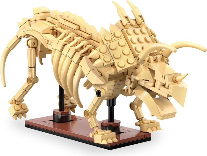 CaDA Triceratops dinosaur fossil 1:33 from building blocks