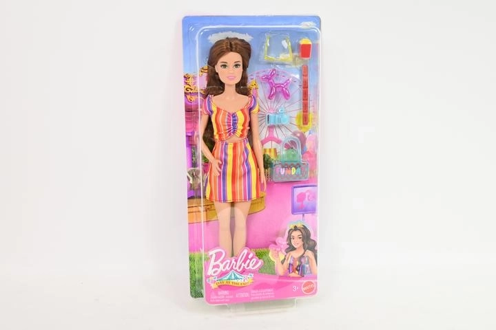 Barbie – dan na sajmu (set s dodacima)