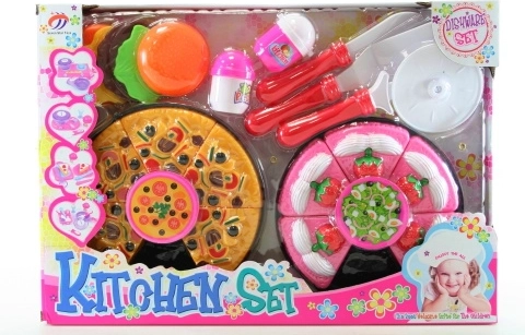 Plastični set posuđa i hrane za djecu