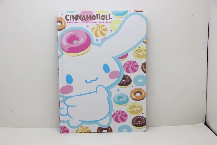 Sanrio Cinnamoroll licencirani bilježnički blok A5 s crtama