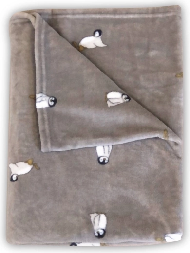 Petú Petú blanket with penguin motif