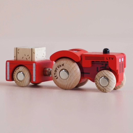 Drveni traktor s prikolicom Tilly, Le Toy Van