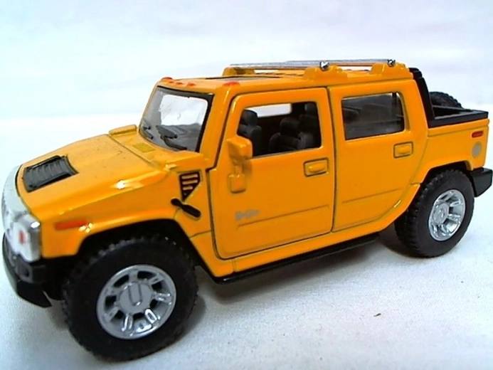Terensko vozilo Hummer H2 (model 1:40) - 1 komad