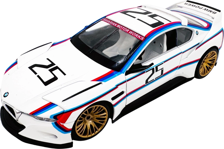 Metalni model 1:24 BMW 3.0 CSL Hommage bijeli
