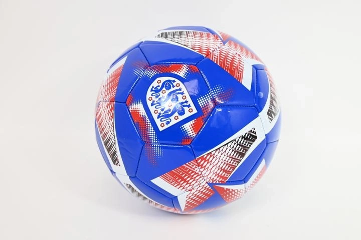 Nogometna lopta England FA veličina 5 sa spiralnim dizajnom