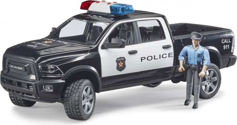 bruder policijski terenski pick-up ram s policajcem