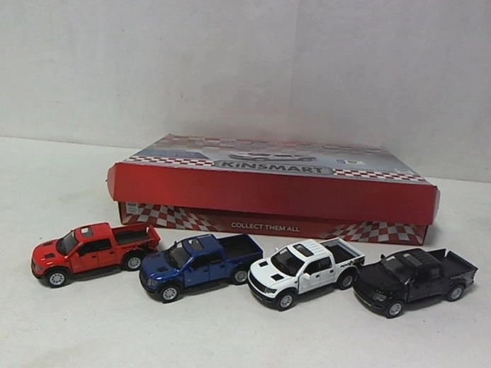 Auto Ford F-150 SVT - 1 komad