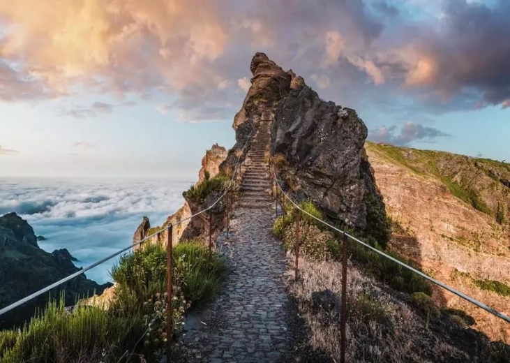 Ravensburger puzzle Put do neba 1000 dijelova