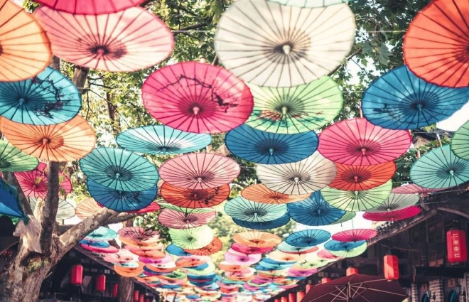 Ravensburger puzzle moment kišobrani 200 dijelova