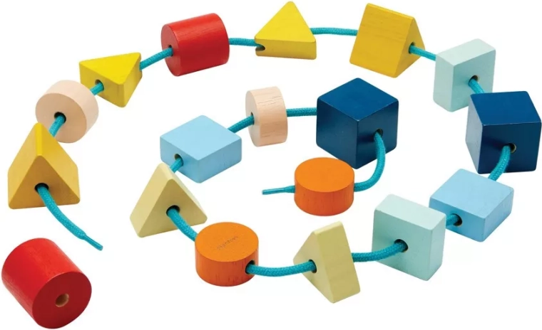 PlanToys Threading Beads – geometric shapes