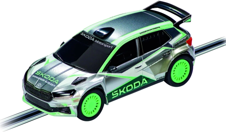 Auto za autodrom Škoda Fabia RS Rally 2 1:43 Carrera GO!!!
