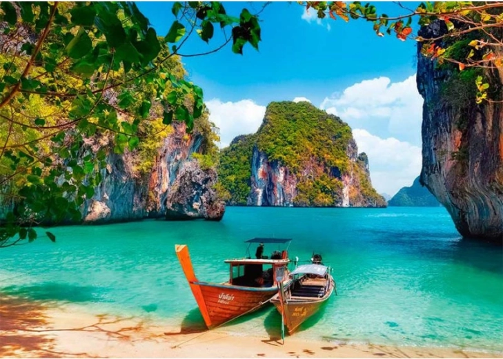 Diamond embroidery (diamond painting) boat on the beach 40 × 30 cm - 1 piece