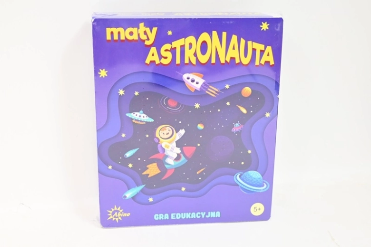 Mali astronaut – edukativna društvena igra o svemiru