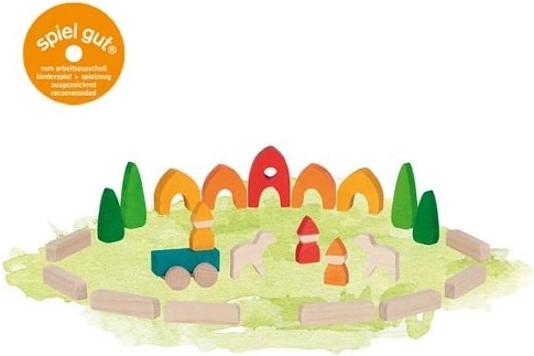 My little village – wooden building set goki Evolution