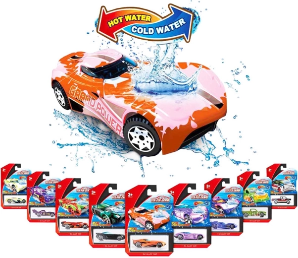 Metalni sportski auto koji mijenja boju