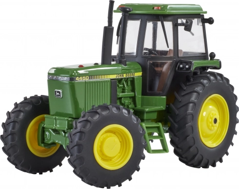 Britains model traktora John Deere 4450 u mjerilu 1:32