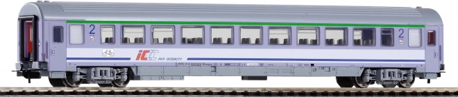 Piko putnički vagon Bmnopuvz IC 2. razreda PKP, epoha VI