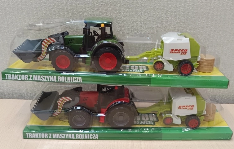 Traktor s poljoprivrednim strojem