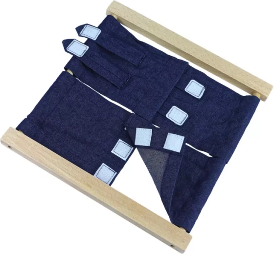 Moyo Montessori fastening frame - hook-and-loop (Velcro)