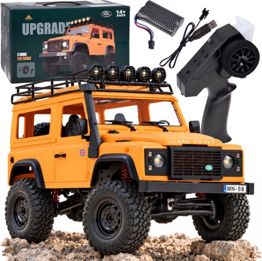 Daljinski upravljani model Land Rover Defender 90 4x4 u mjerilu 1:12