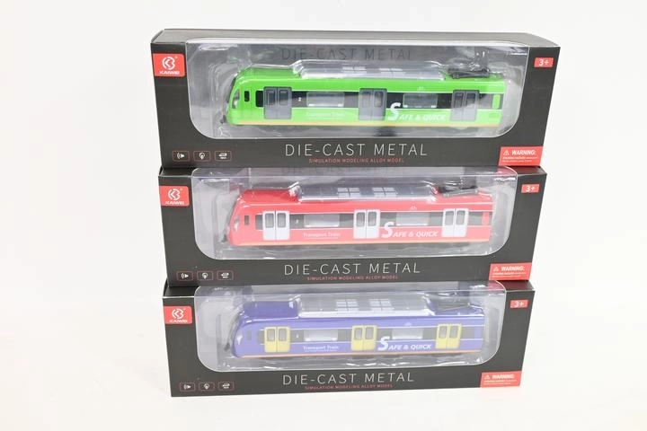 Metalni model metro vlaka sa svjetlom i zvukom u kutiji