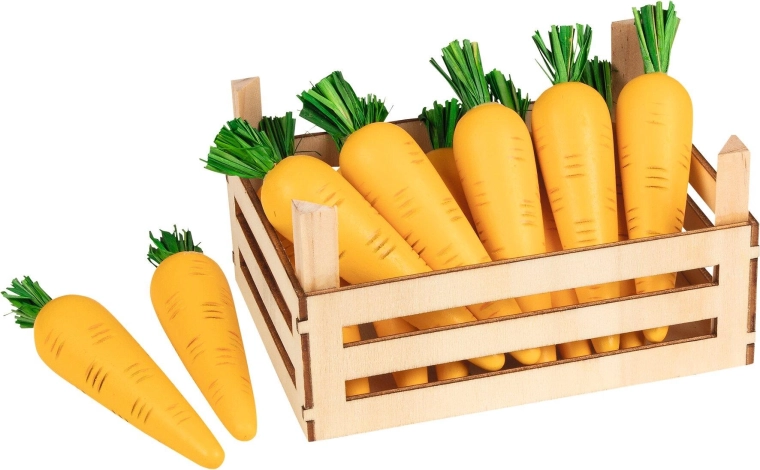 Carrots in a wooden crate (10 pcs)